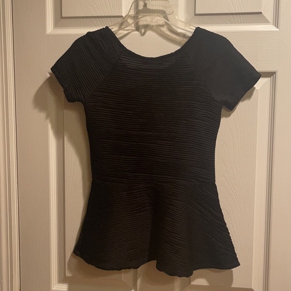 Zara small black short sleeve ribbed shirt - Picture 3 of 3